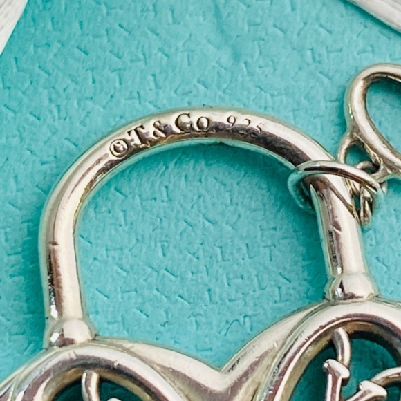 Tiffany & Co. Large logo Filigree Heart charm with Key 925 RARE  retired box - Picture 5 of 7